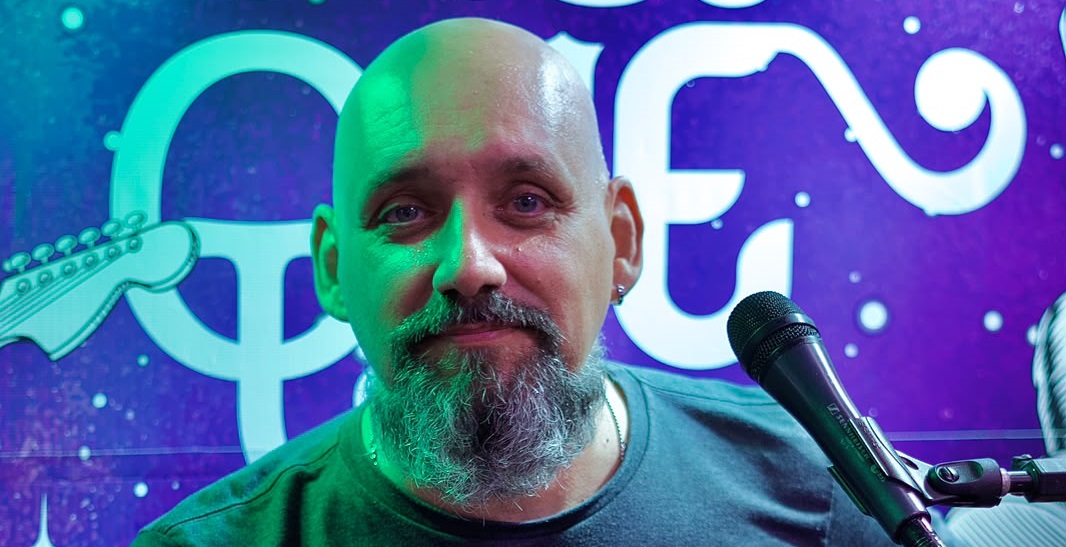 Show: Eduardo Barra – Voz e Violão